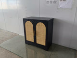 Garvee Sideboard, 76,2 cm, mit Stauraum, mit Schubladen, mit LED, MDF, Schwarz - Schwarz