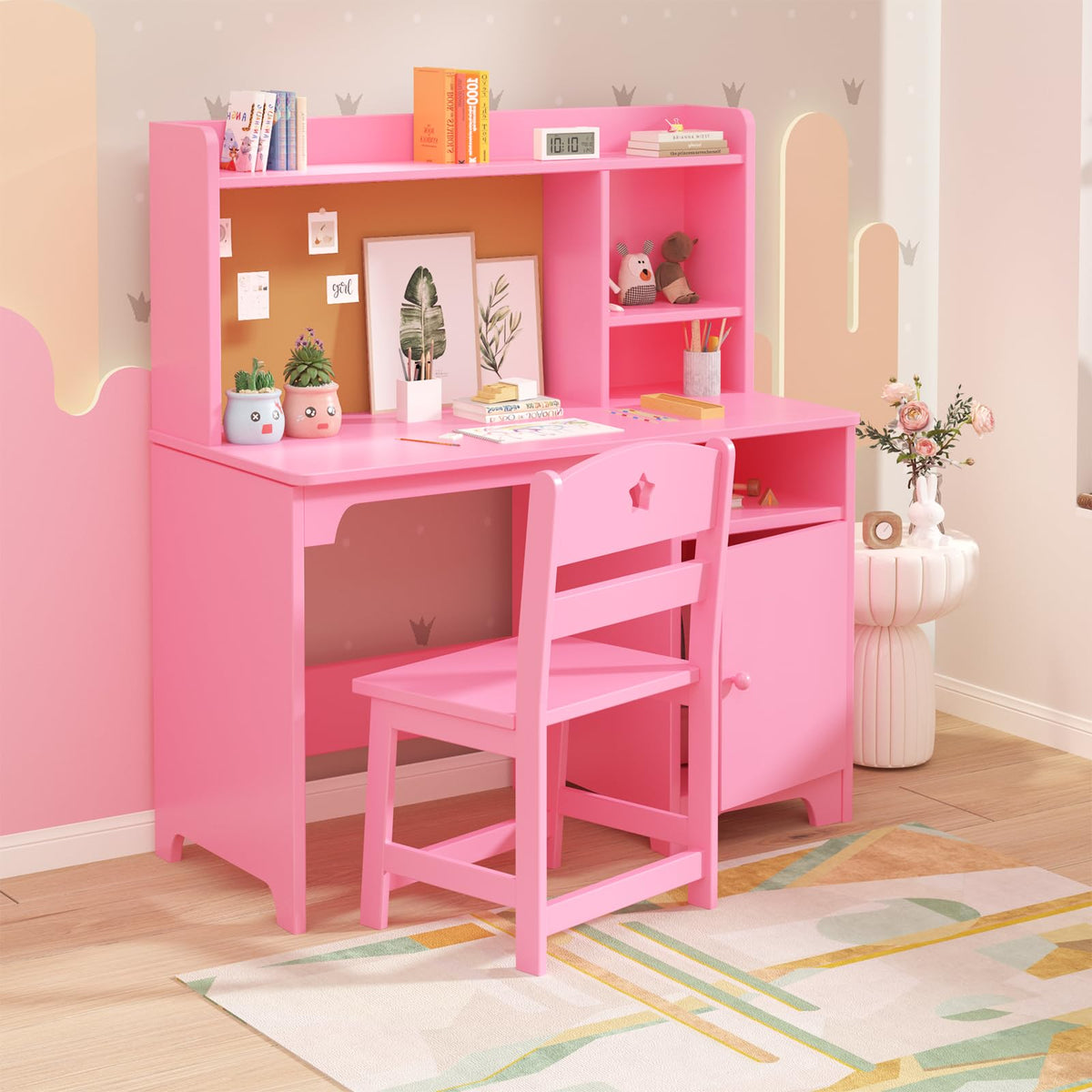 Kinderzimmer Schreibtisch mit Stauraum