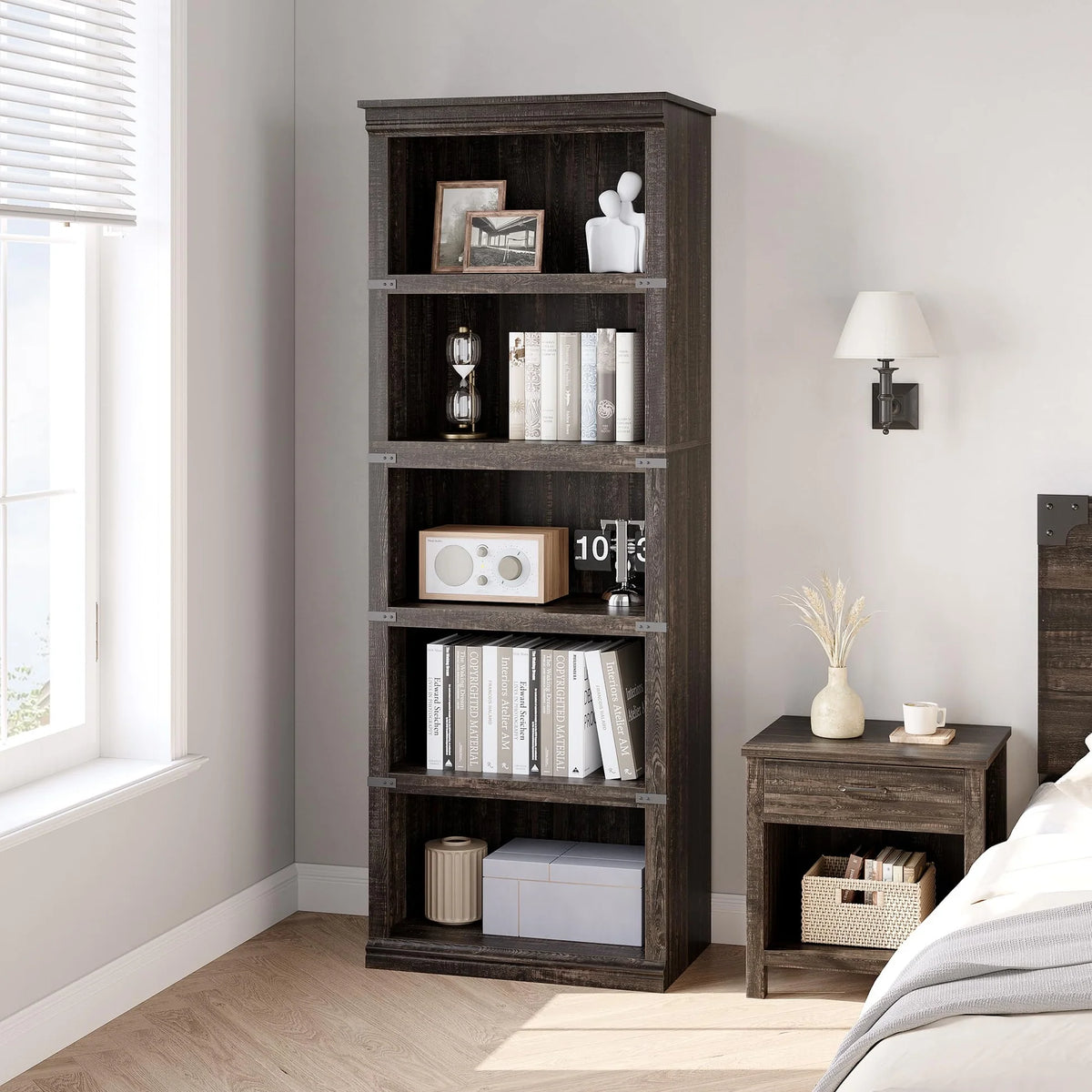 GARVEE Standregal, 5 Ebenen, 62 × 32 × 171 cm, MDF, Landhausstil, Dunkle Eiche – für Wohnzimmer & Büro