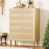 Garvee Rattan Kommode Mit 5 Schubladen Holz & Rattan Für Schlafzimmer Und Wohnzimmer 44" Hoch Goldene Griffe - Natural