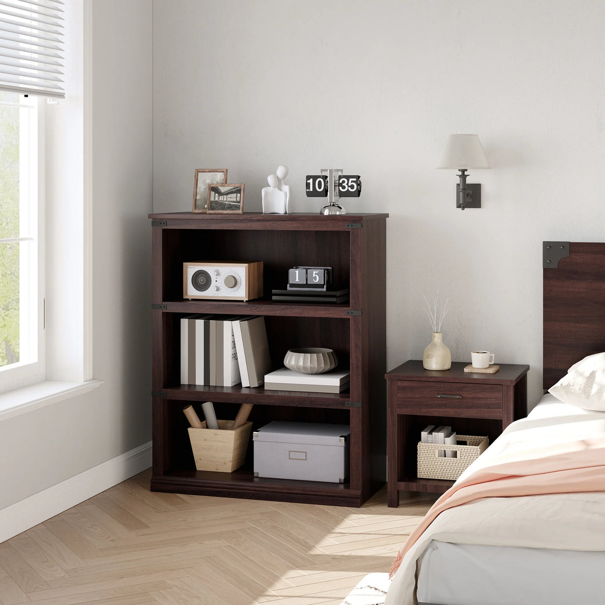 GARVEE Baum-Bücherregal, 4 Ebenen, 80 × 32 × 102 cm, MDF, Industrial-Design, Kirschbaum – für Wohnzimmer & Schlafzimmer